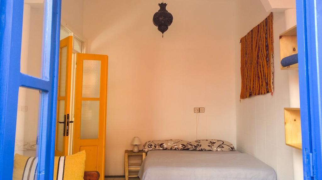 Sundesk Coworking And B&B Taghazout Oda fotoğraf
