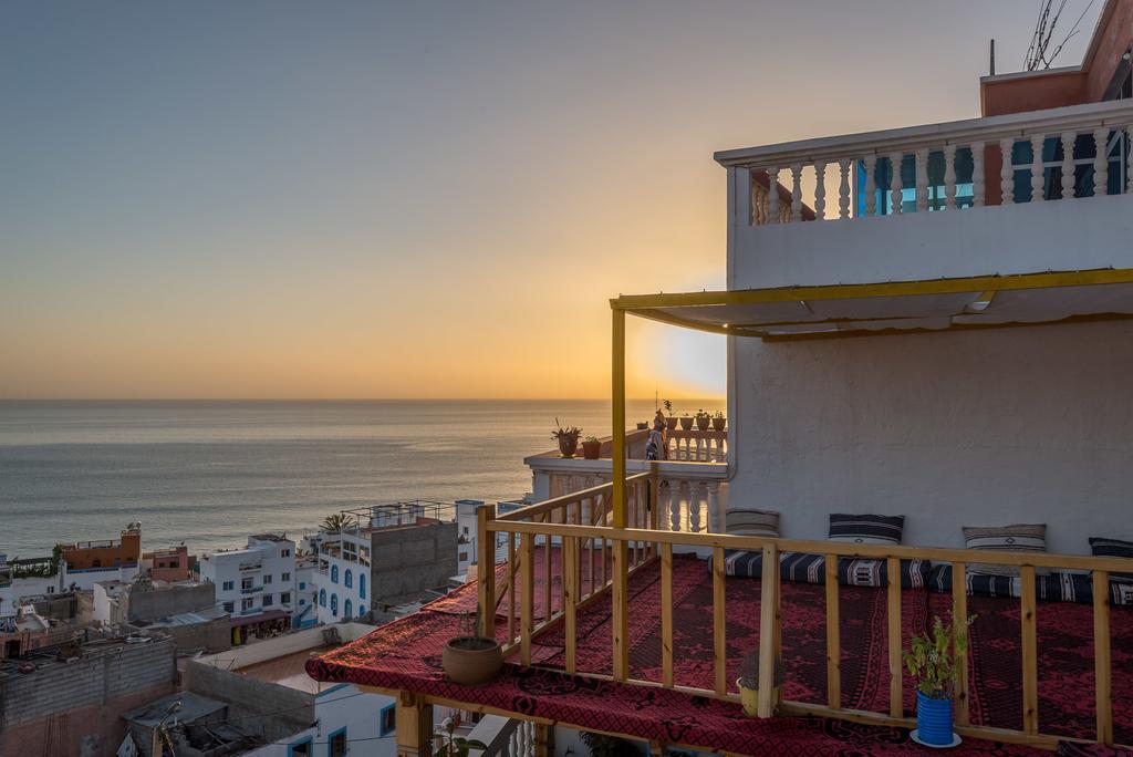 Sundesk Coworking And B&B Taghazout Dış mekan fotoğraf